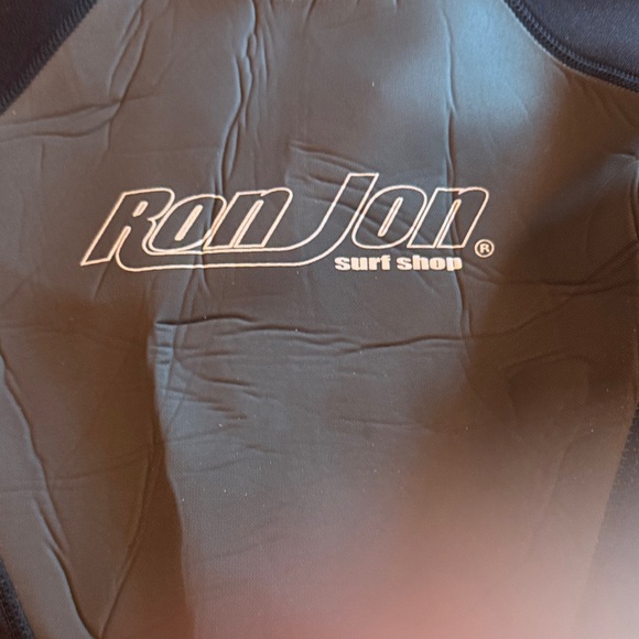 Ron Jon Kids Swim Wetsuit - Black and Red kids size 14 - Picture 3 of 5